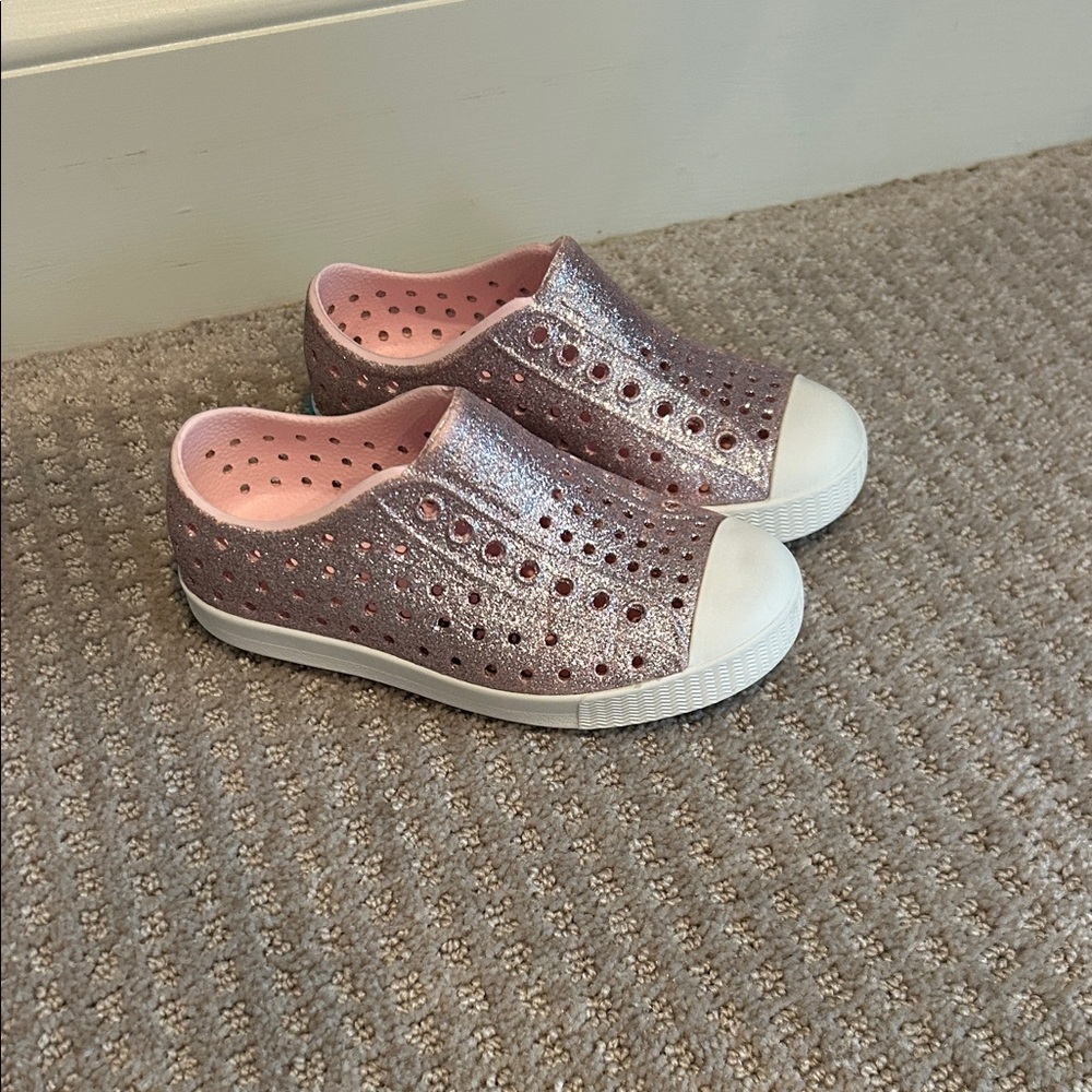 Native Glittery Pink Kids Sneakers